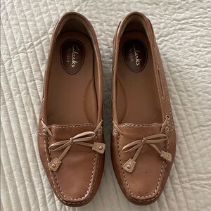 Clarks Artisan Women's Tan Moccasins Size 7.5